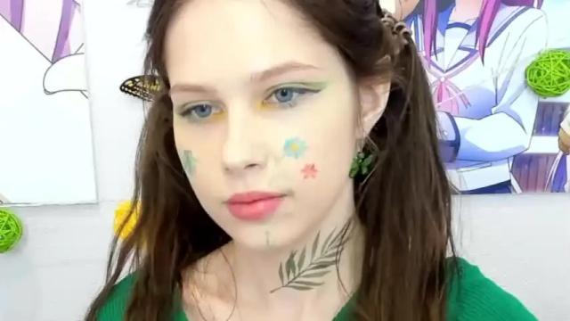 Image 4 of avrora_deis Stream on Chaturbate on 14 months ago
