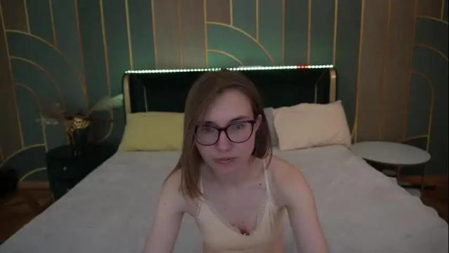 Image 12 of avrorasnow Stream on Chaturbate on 1 month ago