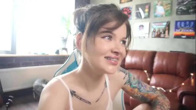 Image 7 of awondrr Stream on Chaturbate on 1 month ago