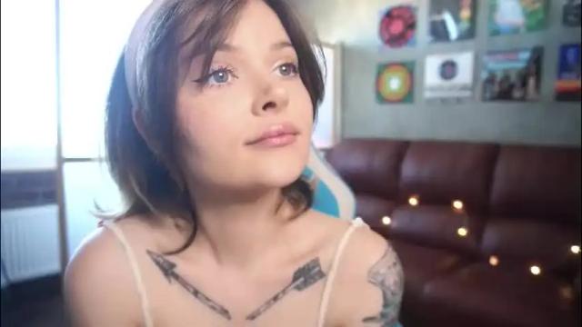 Image 2 of awondrr Stream on Chaturbate on 1 month ago