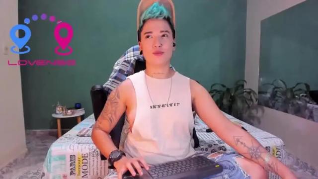 Image 8 of axel_rouse1 Stream on Chaturbate on 14 months ago