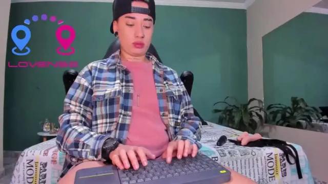 Thumbnail 3, axel_rouse1's Stream at Chaturbate, 14 months ago