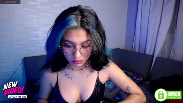 Image 2 of axga_rainbow Stream on Chaturbate on 25 months ago