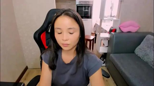 Image 2 of aya_moon Stream on Chaturbate on 2 months ago