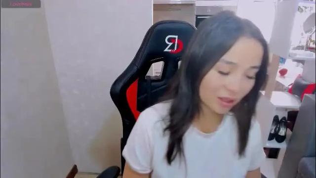 Image 4 of aya_moon Stream on Chaturbate on 29 days ago