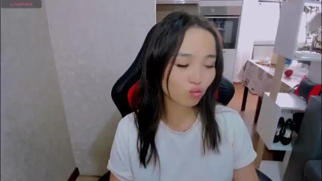 Image 6 of aya_moon Stream on Chaturbate on 29 days ago