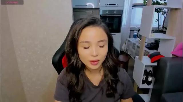 Image 2 of aya_moon Stream on Chaturbate on 27 days ago