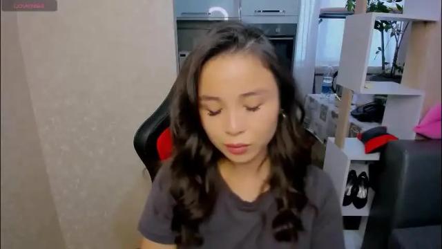 Image 3 of aya_moon Stream on Chaturbate on 27 days ago