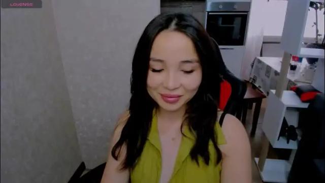 Image 3 of aya_moon Stream on Chaturbate on 25 days ago