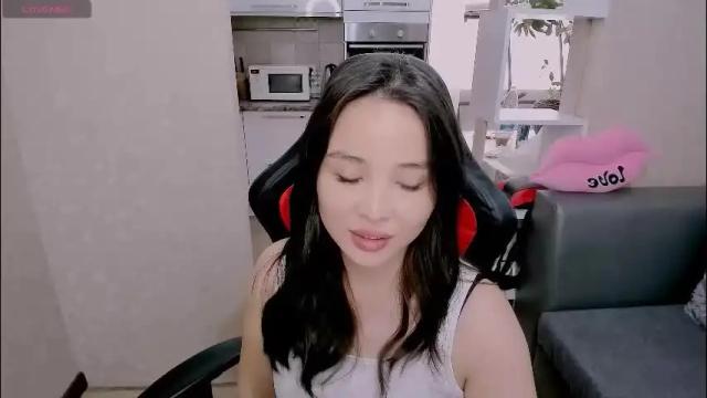 Image 12 of aya_moon Stream on Chaturbate on 21 days ago