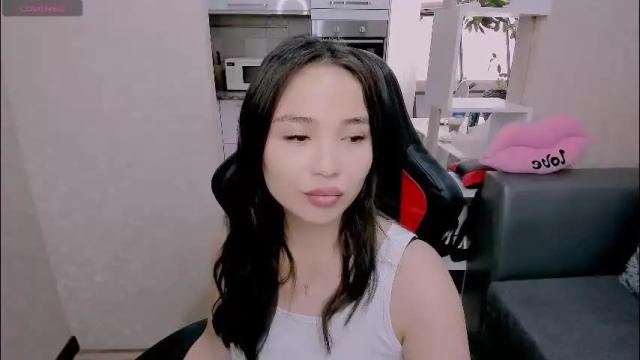 Image 2 of aya_moon Stream on Chaturbate on 21 days ago