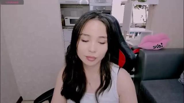 Image 4 of aya_moon Stream on Chaturbate on 21 days ago