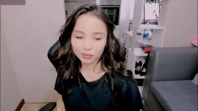Image 4 of aya_moon Stream on Chaturbate on 19 days ago