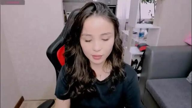Image 6 of aya_moon Stream on Chaturbate on 19 days ago