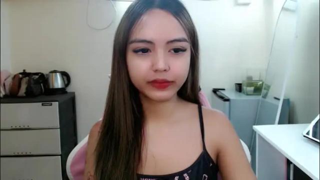 Image 3 of ayalvrs18 Stream on Chaturbate on 1 month ago