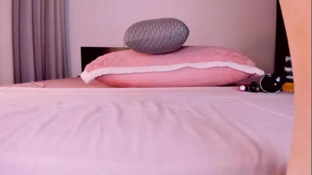 Image 4 of aydaxoxo Stream on Chaturbate on 26 days ago