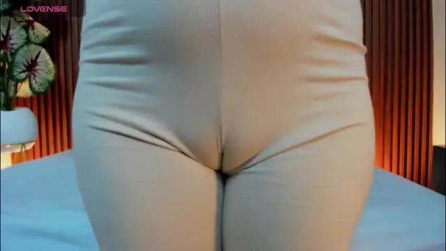 Image 7 of ayla13_ Stream on Chaturbate on 2 months ago