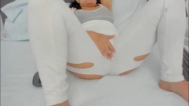 Image 8 of ayla13_ Stream on Chaturbate on 3 days ago