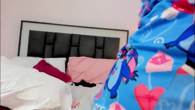 Image 11 of ayla_martinez Stream on Chaturbate on 1 month ago