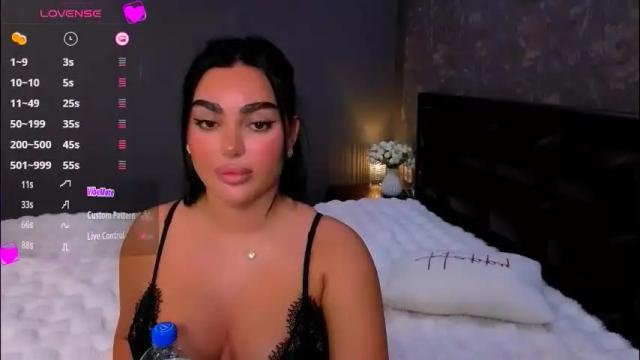 Image 3 of aylademir Stream on Chaturbate on 3 months ago