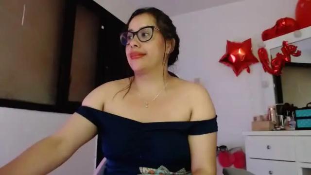 Image 12 of aylaislem Stream on Chaturbate on 15 months ago