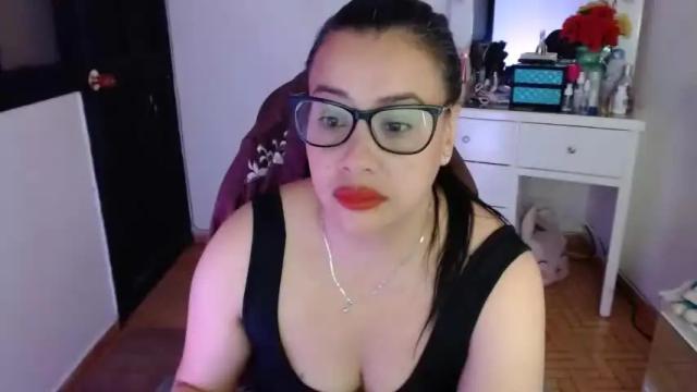 Image 8 of aylaislem Stream on Chaturbate on 14 months ago