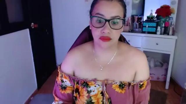 Image 6 of aylaislem Stream on Chaturbate on 14 months ago