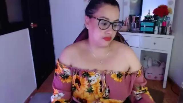 Image 7 of aylaislem Stream on Chaturbate on 14 months ago