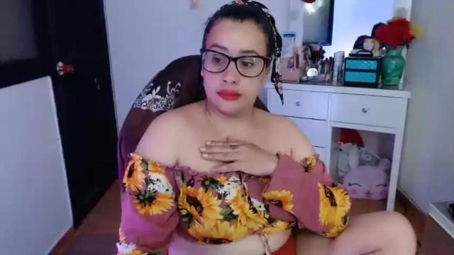 Image 10 of aylaislem Stream on Chaturbate on 13 months ago