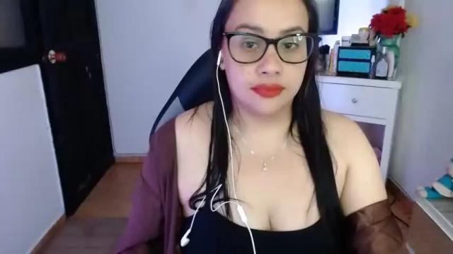 Image 11 of aylaislem Stream on Chaturbate on 13 months ago