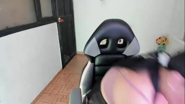 Image 10 of aylaislem Stream on Chaturbate on 3 months ago