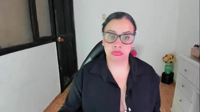 Image 12 of aylaislem Stream on Chaturbate on 1 month ago