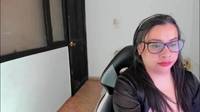 Image 11 of aylaislem Stream on Chaturbate on 1 month ago