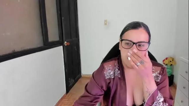 Image 12 of aylaislem Stream on Chaturbate on 1 month ago