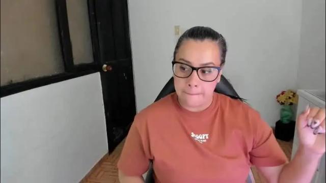 Image 11 of aylaislem Stream on Chaturbate on 6 days ago