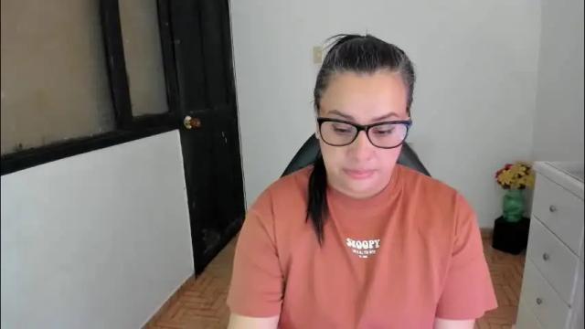 Image 7 of aylaislem Stream on Chaturbate on 6 days ago