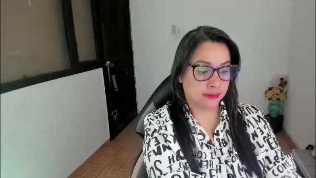 Image 8 of aylaislem Stream on Chaturbate on 28 days ago