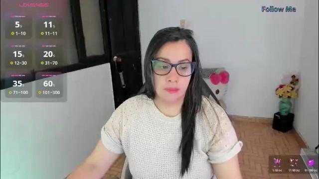 Image 10 of aylaislem Stream on Chaturbate on 25 days ago