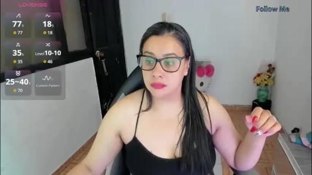 Image 4 of aylaislem Stream on Chaturbate on 12 days ago