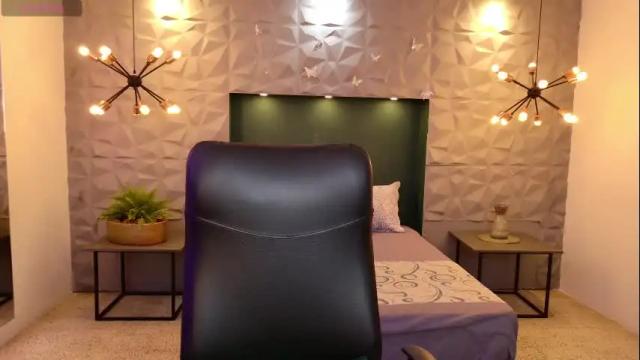Image 2 of ayleen_dunkann Stream on Chaturbate on 1 month ago