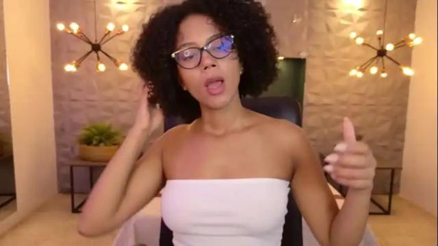 Image 6 of ayleen_dunkann Stream on Chaturbate on 1 month ago
