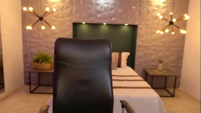 Image 12 of ayleen_dunkann Stream on Chaturbate on 1 month ago