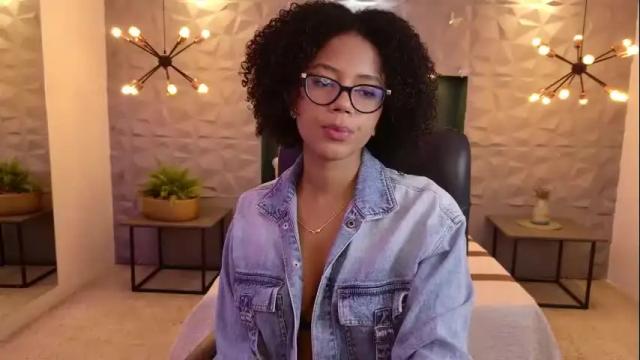 Image 3 of ayleen_dunkann Stream on Chaturbate on 1 month ago