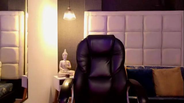 Image 8 of ayleen_dunkann Stream on Chaturbate on 12 days ago