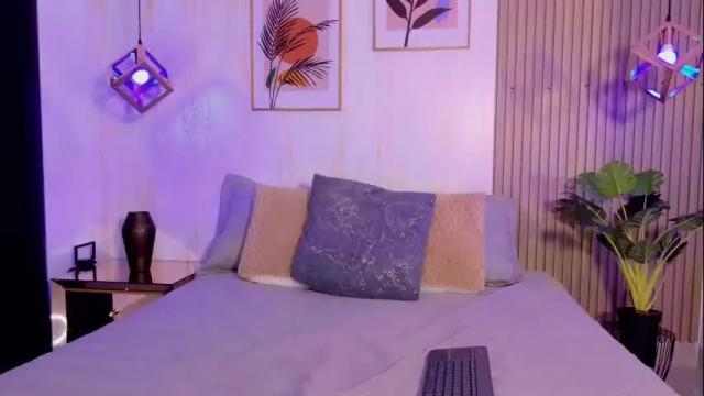 Image 8 of ayleen_dunkann Stream on Chaturbate on 1 day ago