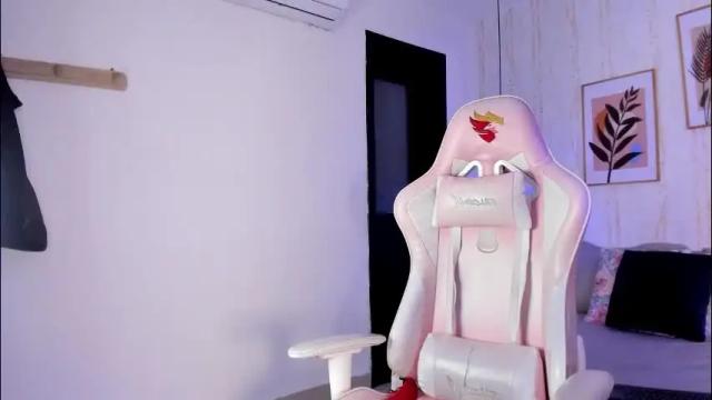 Image 10 of ayleen_dunkann Stream on Chaturbate on 1 month ago