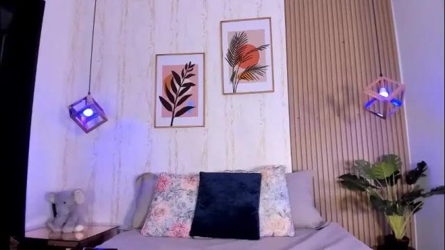 Image 8 of ayleen_dunkann Stream on Chaturbate on 1 month ago