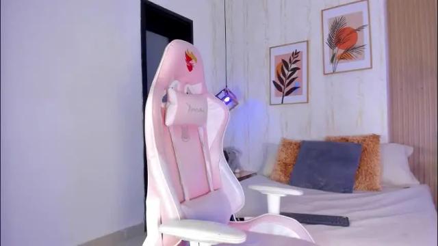 Image 2 of ayleen_dunkann Stream on Chaturbate on 1 month ago