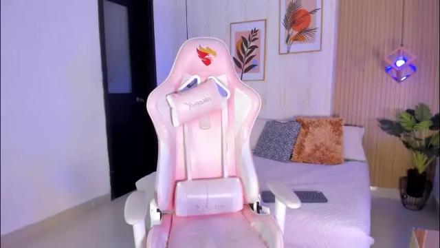 Thumbnail 3, ayleen_dunkann's Stream at Chaturbate, 12 hours ago