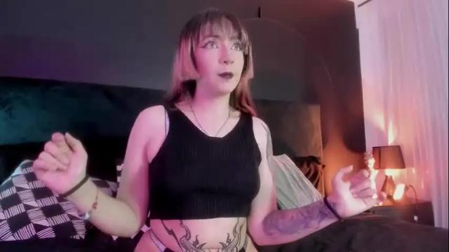 Image 2 of aylen_darkmoor Stream on Chaturbate on 1 month ago